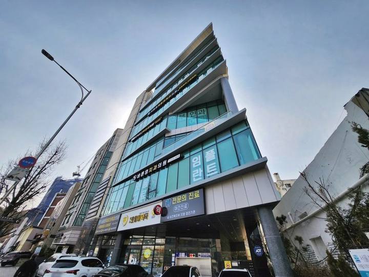 청구동치과, 자꾸 시큰거리는 치아통증 충치치료가 필요한 때 사진 1